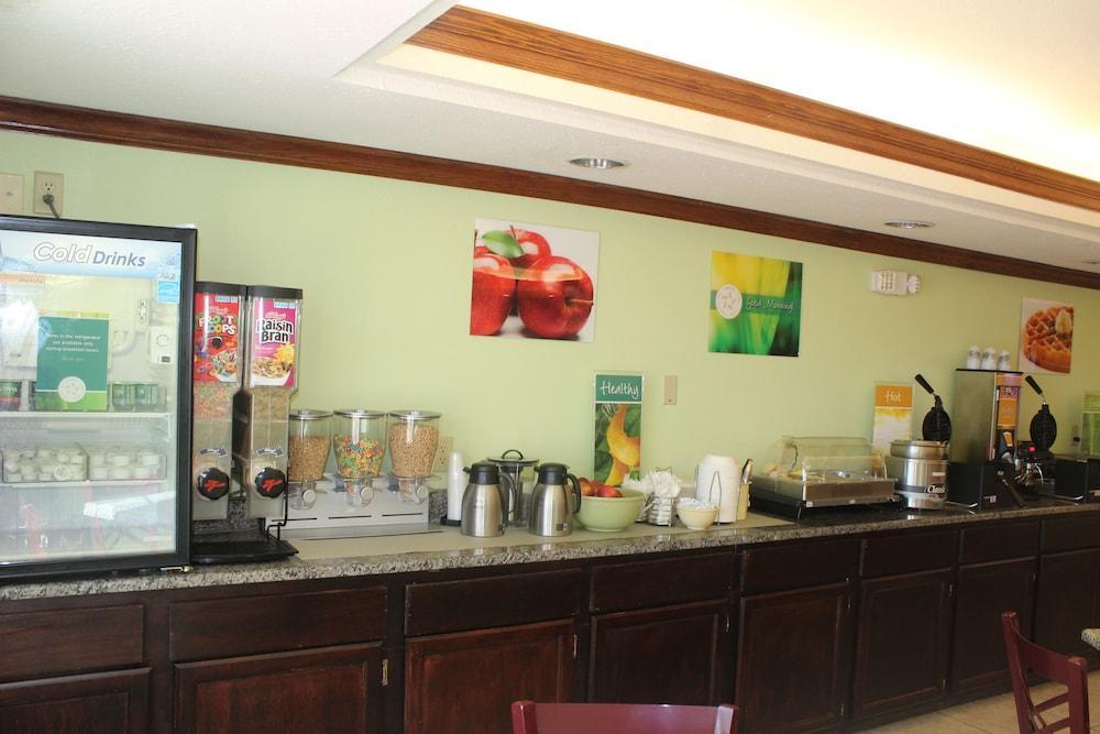Quality Inn & Suites Clayton, Nm Экстерьер фото
