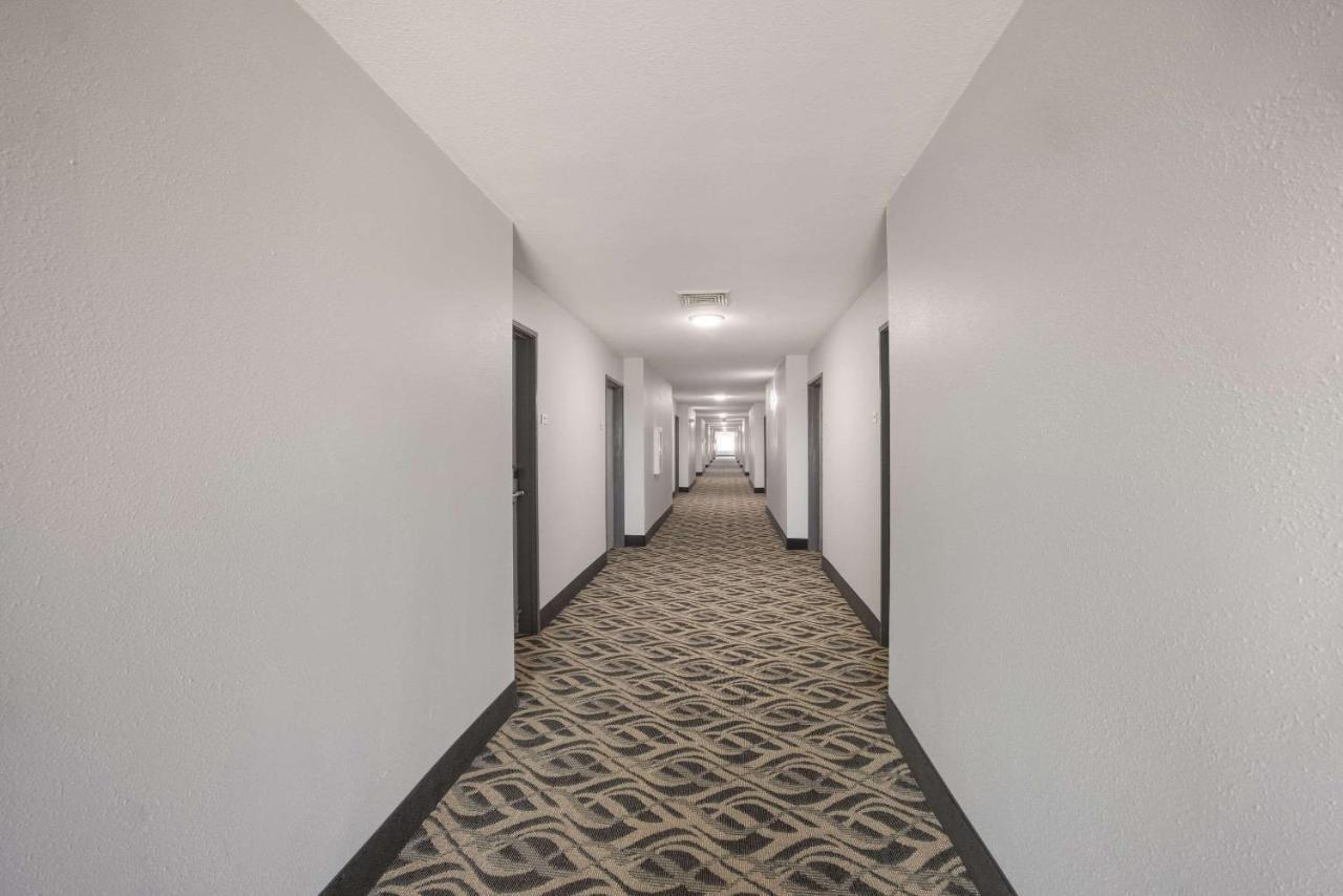 Quality Inn & Suites Clayton, Nm Экстерьер фото