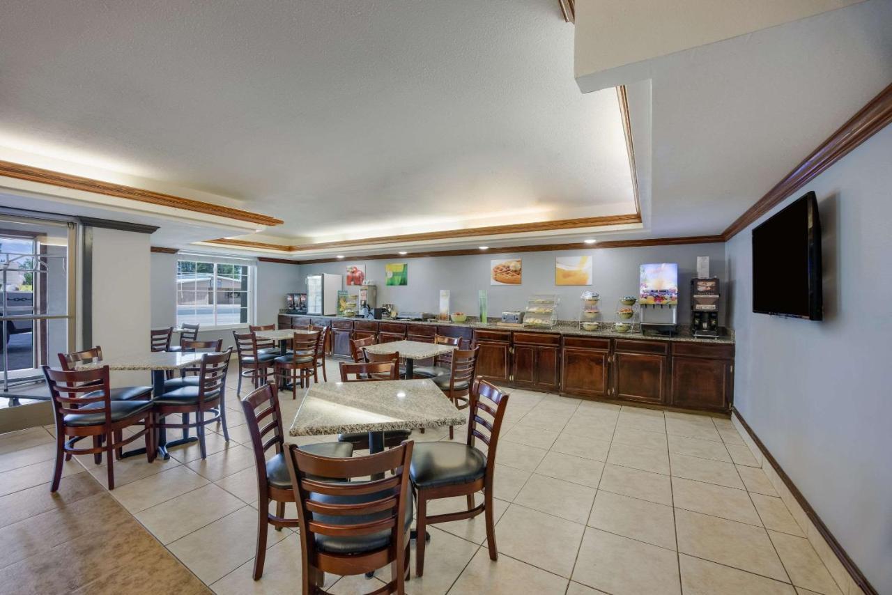 Quality Inn & Suites Clayton, Nm Экстерьер фото