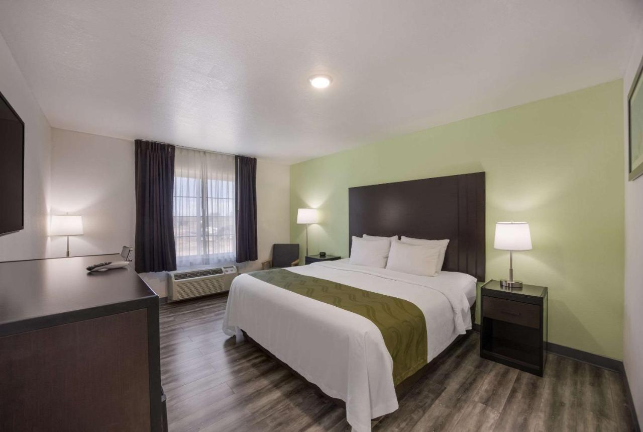 Quality Inn & Suites Clayton, Nm Экстерьер фото