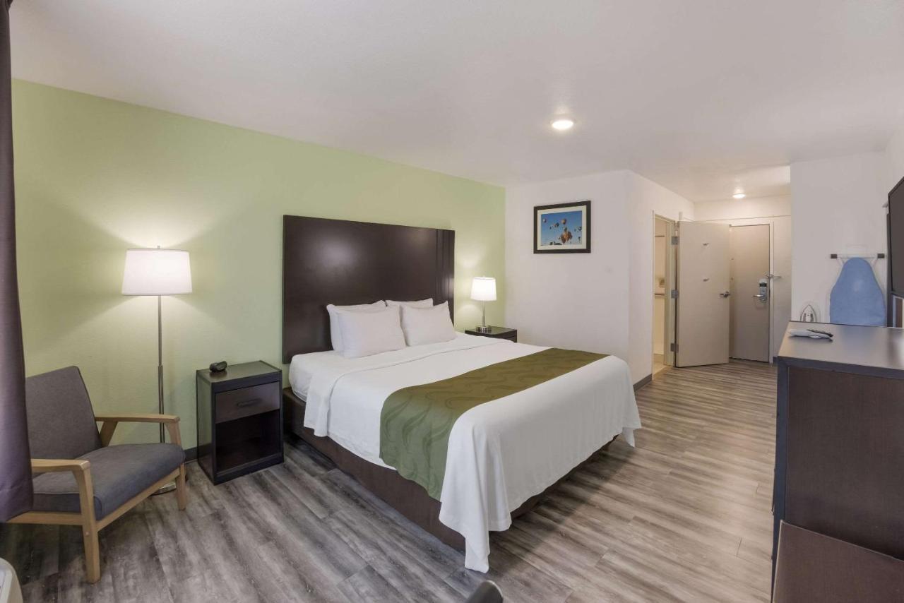 Quality Inn & Suites Clayton, Nm Экстерьер фото